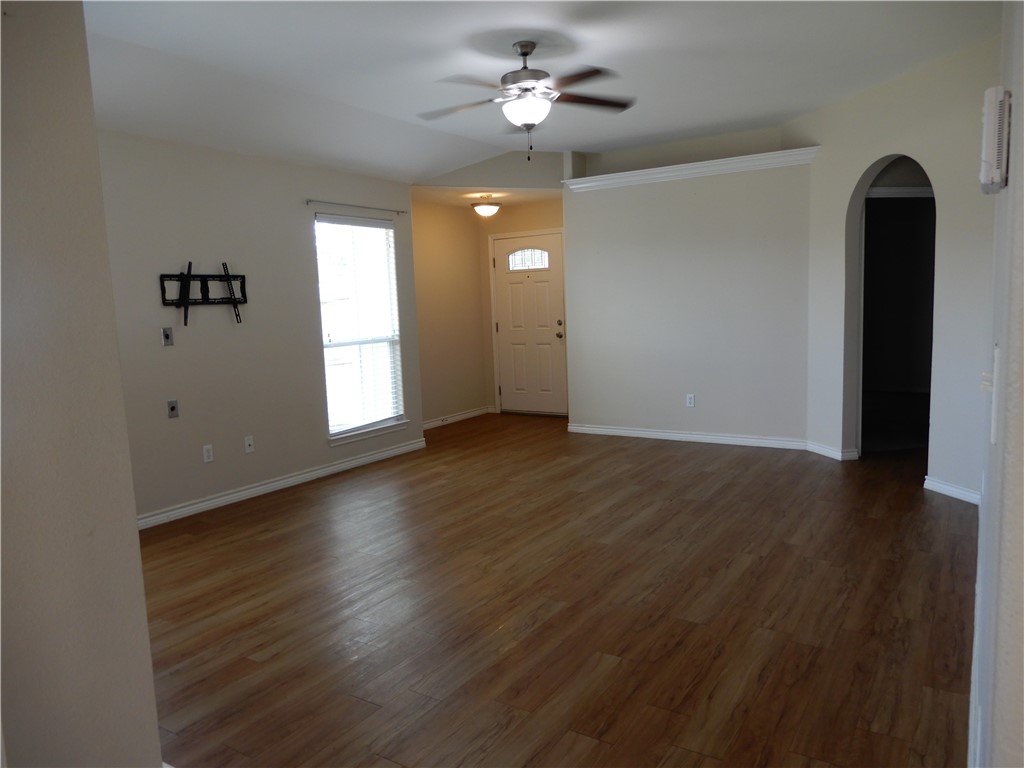 2301 Blue Star Dr Property Photo 15