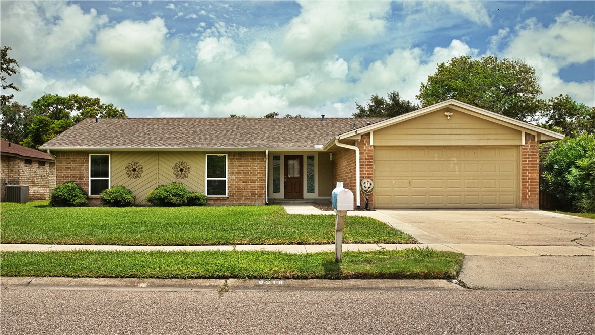 6318 Seamist Dr Property Photo 1