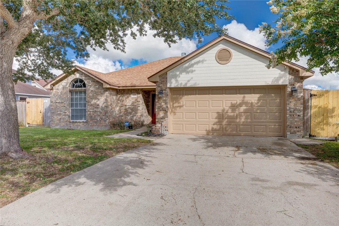 7313 Prairie Dr