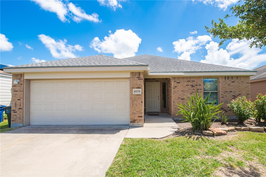 4376 Summer Wind Dr Property Photo 3