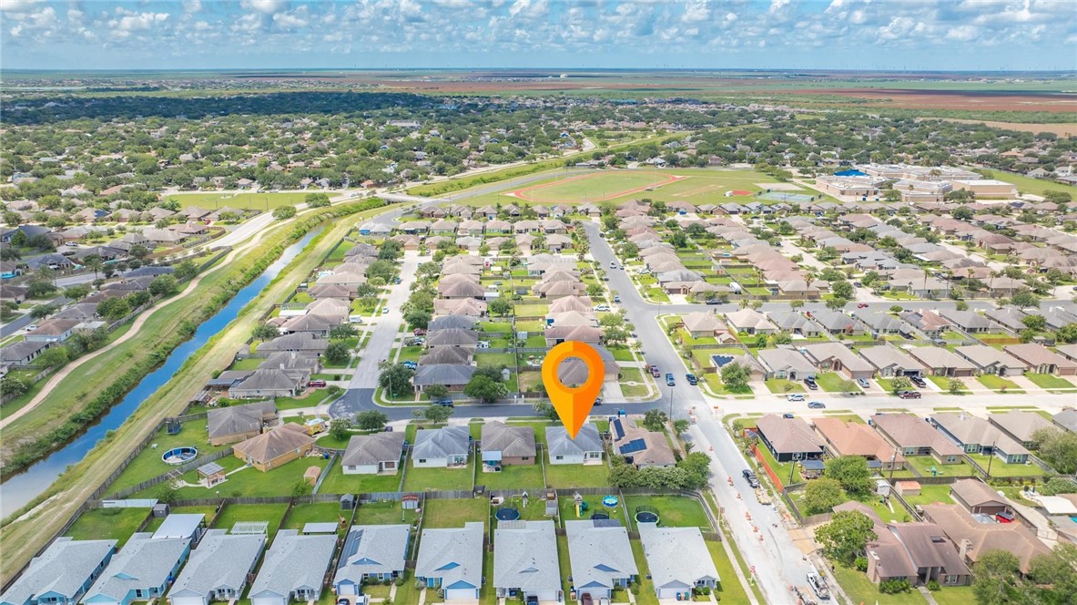 4376 Summer Wind Dr Property Photo 4