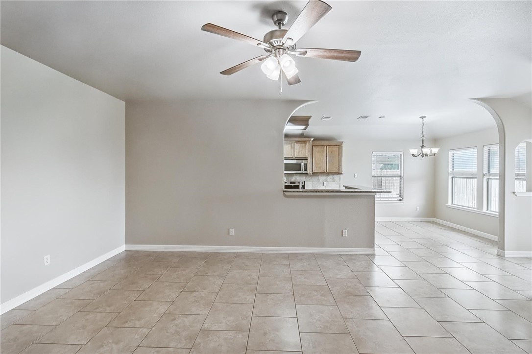 4376 Summer Wind Dr Property Photo 8