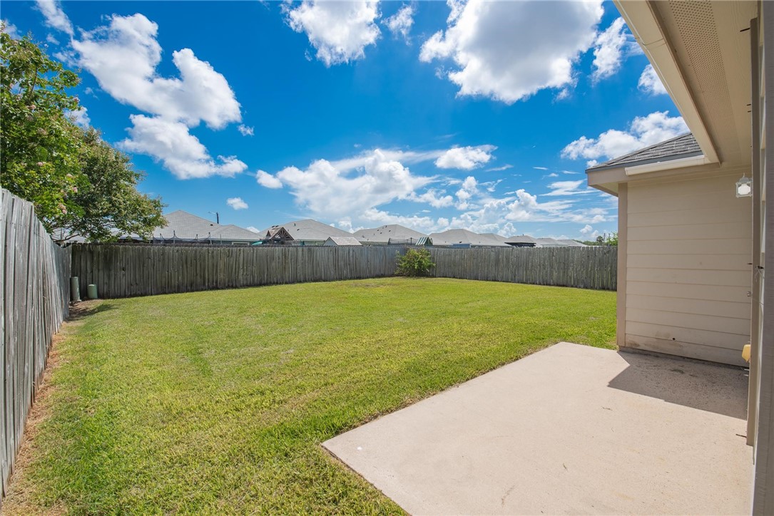 4376 Summer Wind Dr Property Photo 16