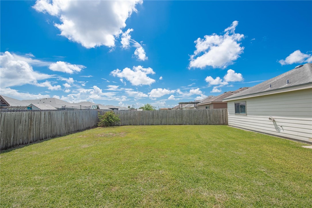 4376 Summer Wind Dr Property Photo 18