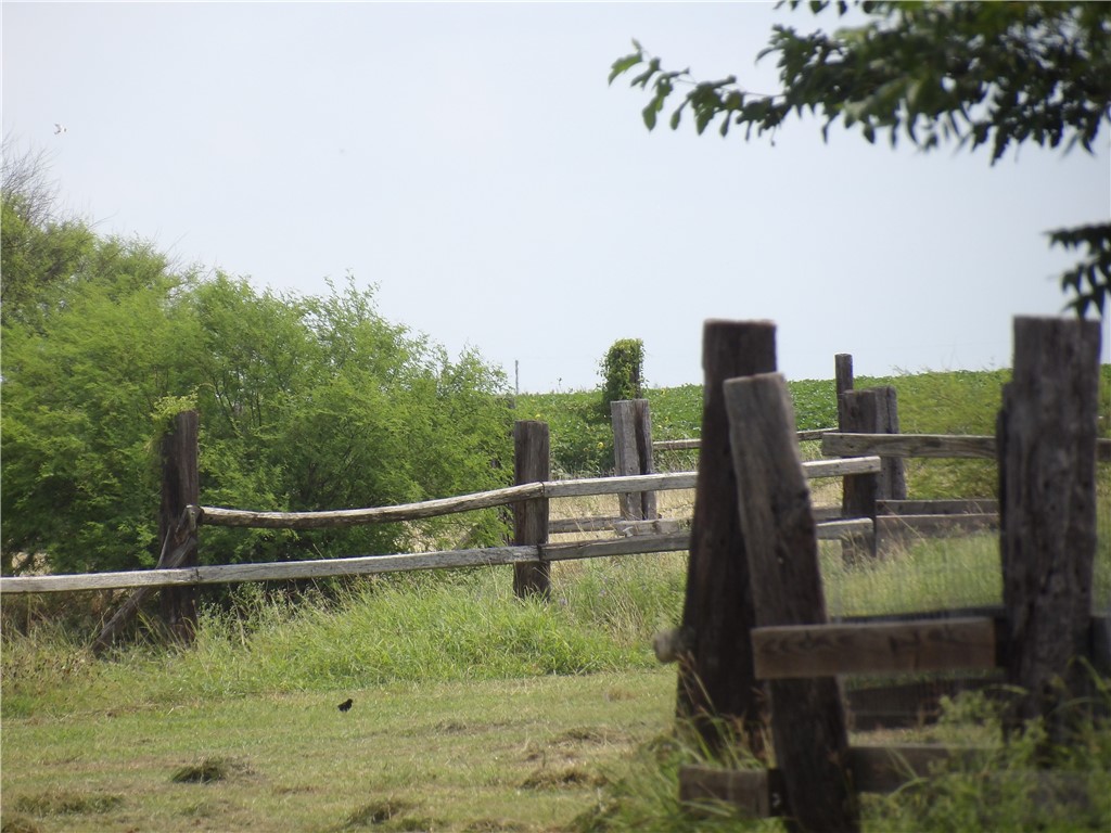 170 Barker Property Photo 24
