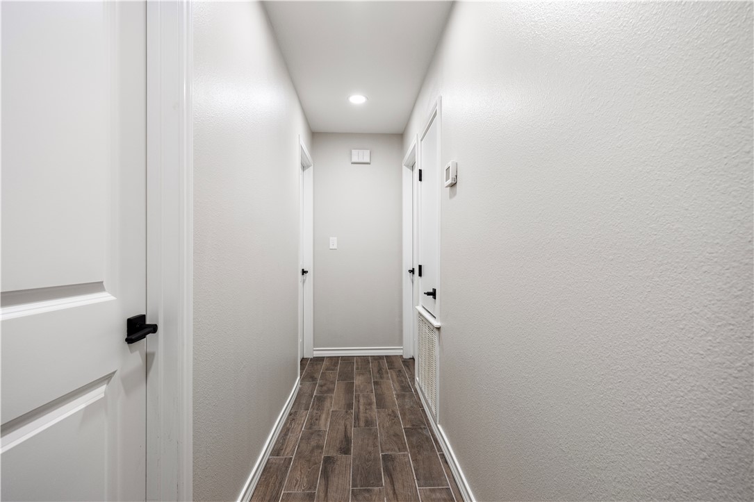 1109 Adeline St Property Photo 3