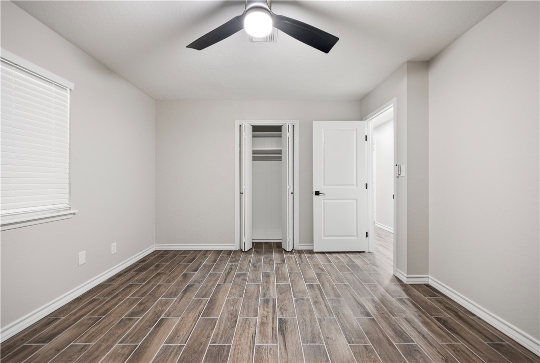 1109 Adeline St Property Photo 10
