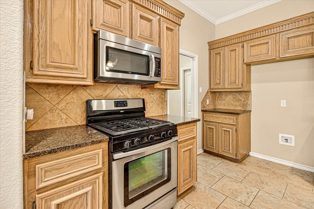 13809 Hawksnest Bay Dr Property Photo 12
