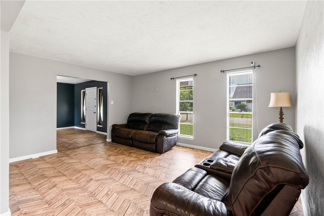 5110 Cascade Dr Property Photo 3