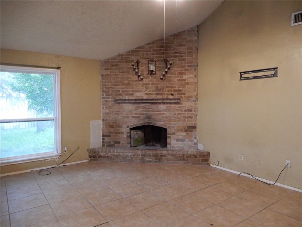 7330 New Brunswick Dr Property Photo 4