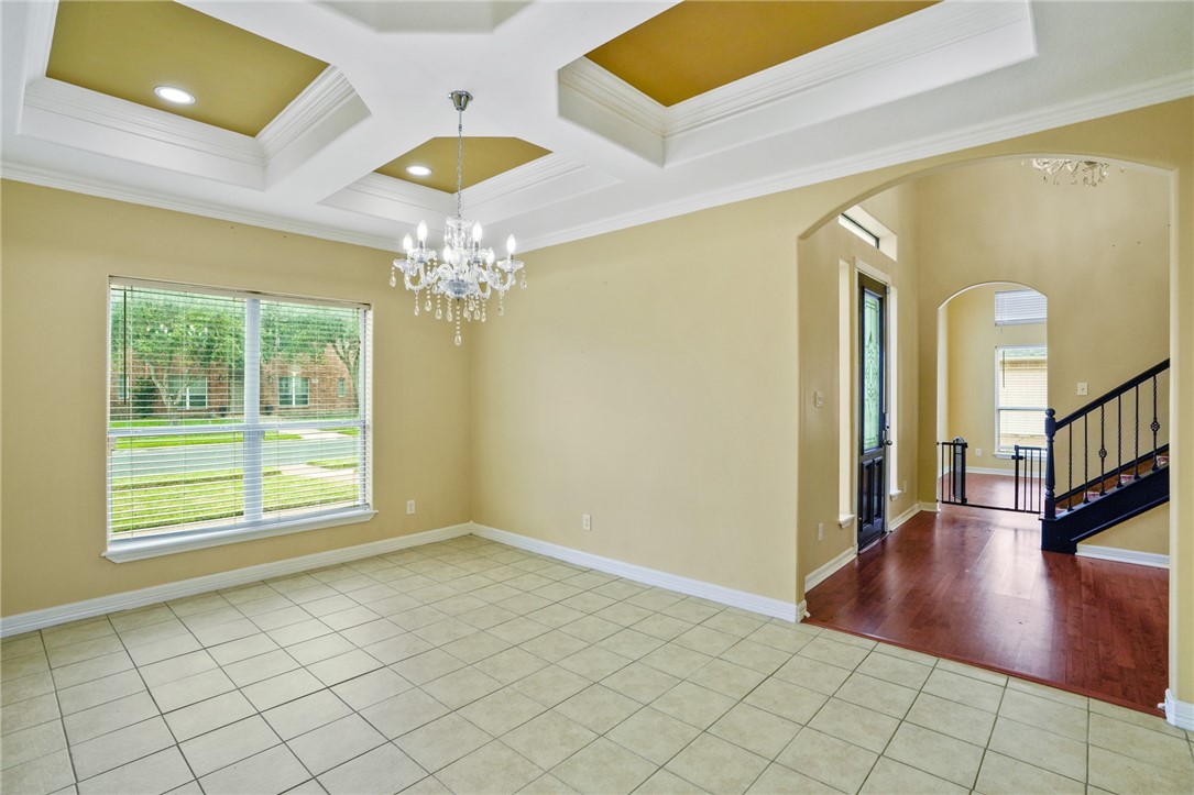 7445 Lake Micala Dr Property Photo 17