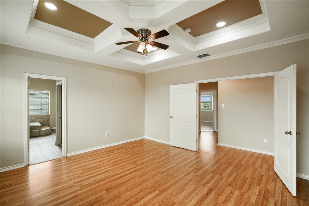 7445 Lake Micala Dr Property Photo 24