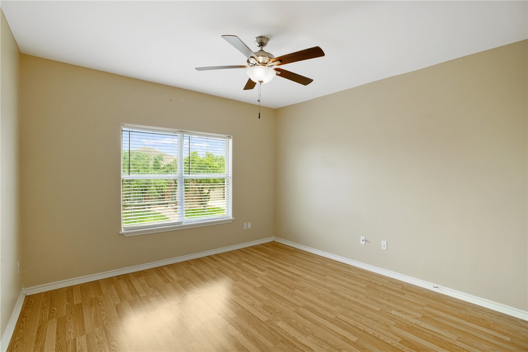 7445 Lake Micala Dr Property Photo 30
