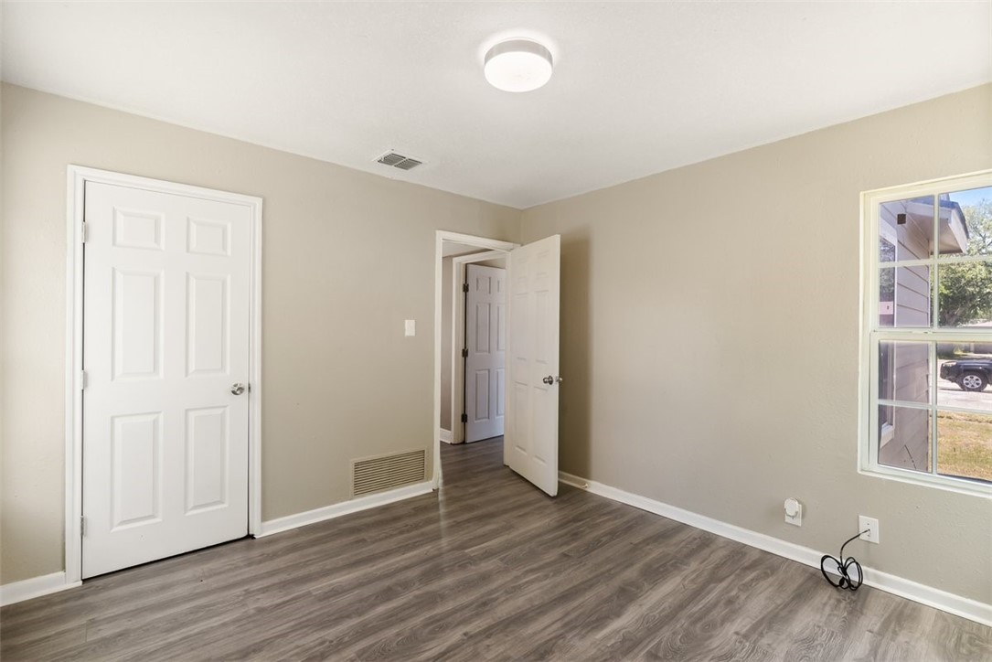 4513 Green Grove Dr Property Photo 15