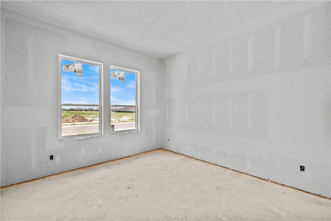 4018 Talbot Dr Property Photo 18
