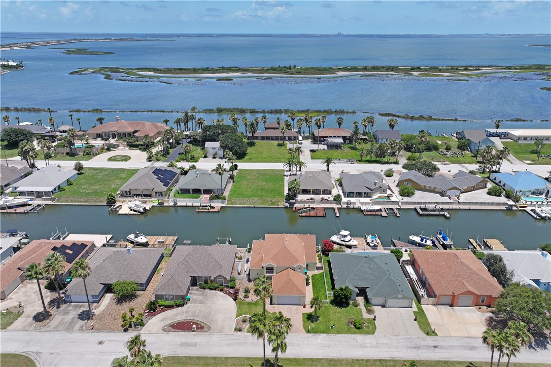 973 Pompano Dr Property Photo 39