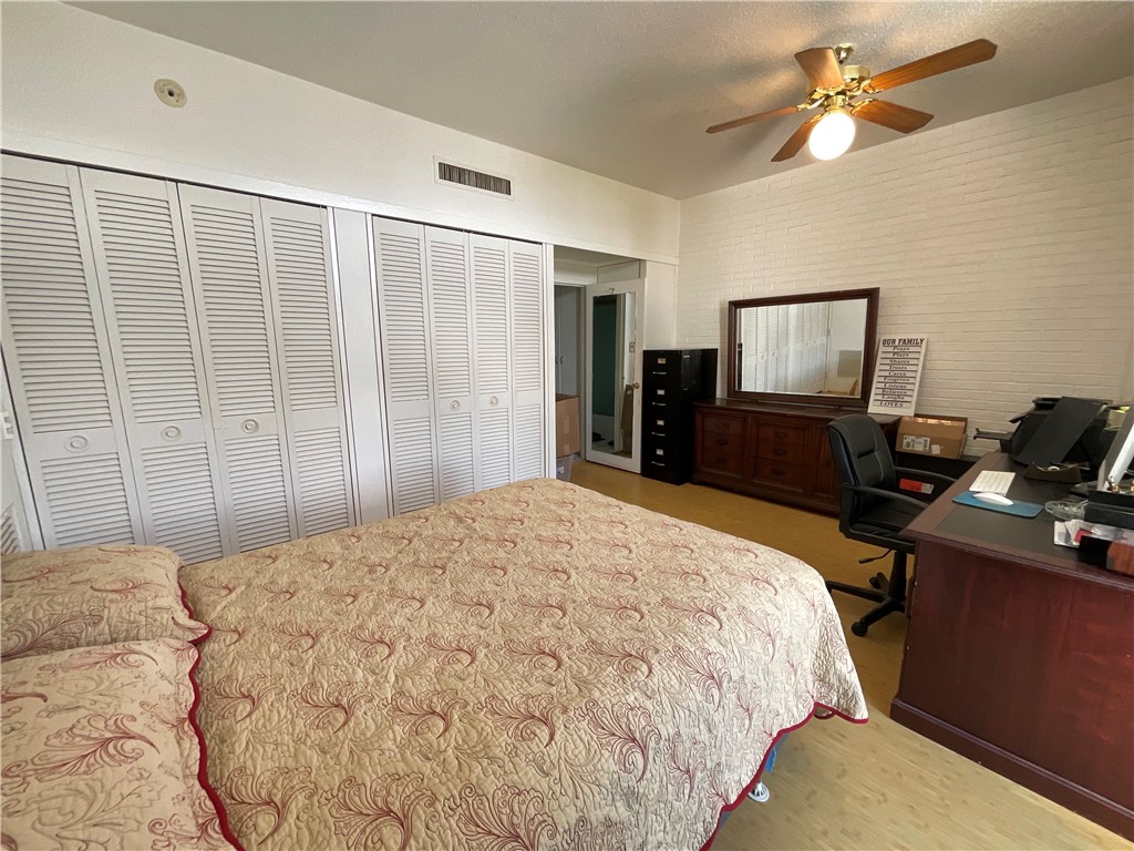 4600 Ocean Dr 208 Property Photo 11