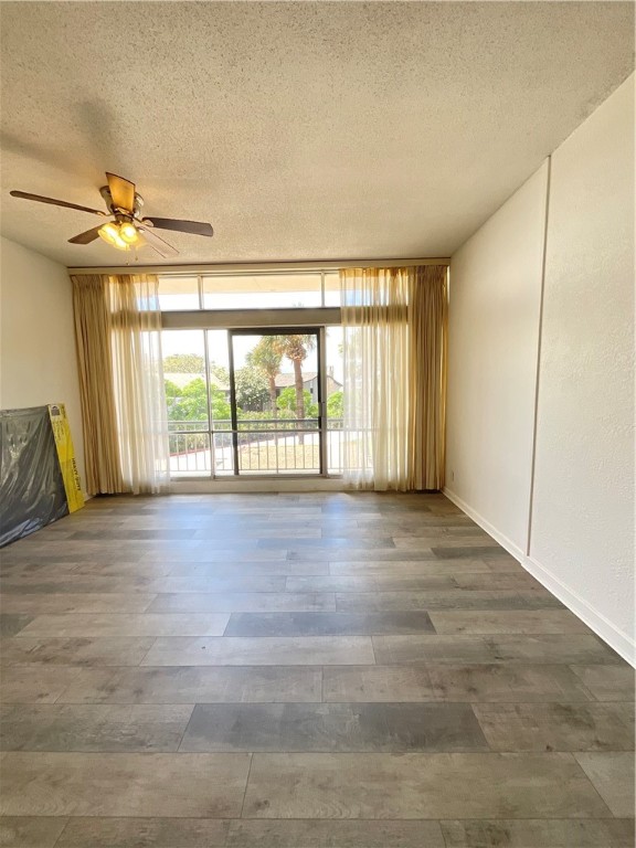 4600 Ocean Dr 208 Property Photo 15
