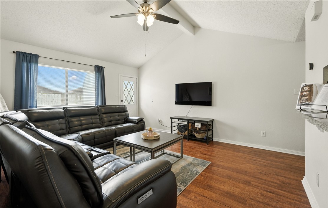 2722 Camargo Dr Property Photo 4