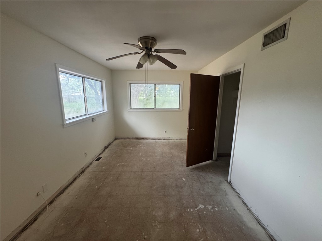 409 Taylor Road Property Photo 11