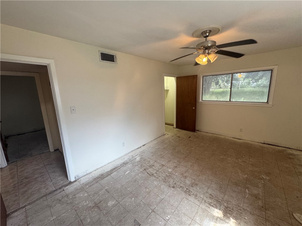 409 Taylor Road Property Photo 13