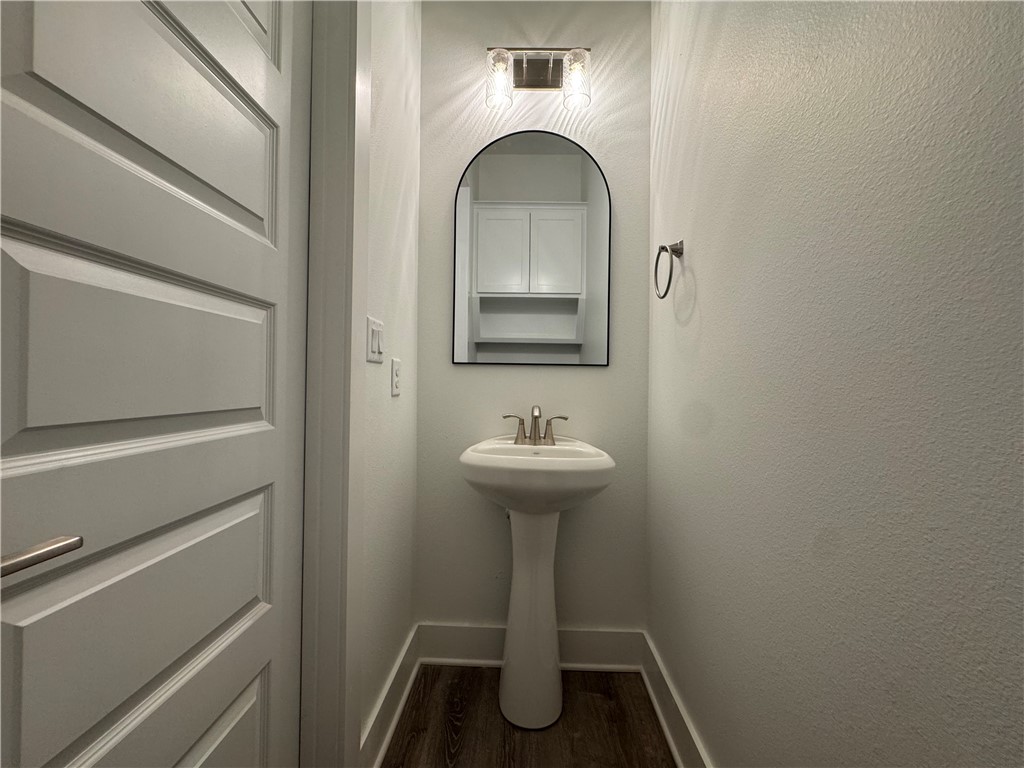 13741 Tajamar St Property Photo 8