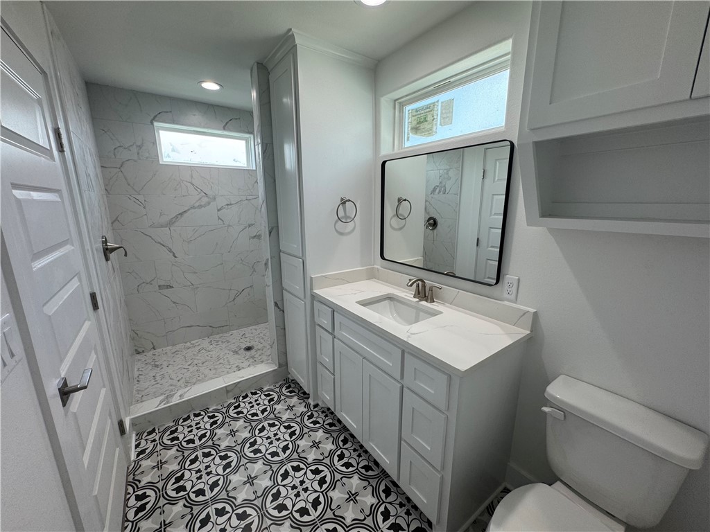 13741 Tajamar St Property Photo 35