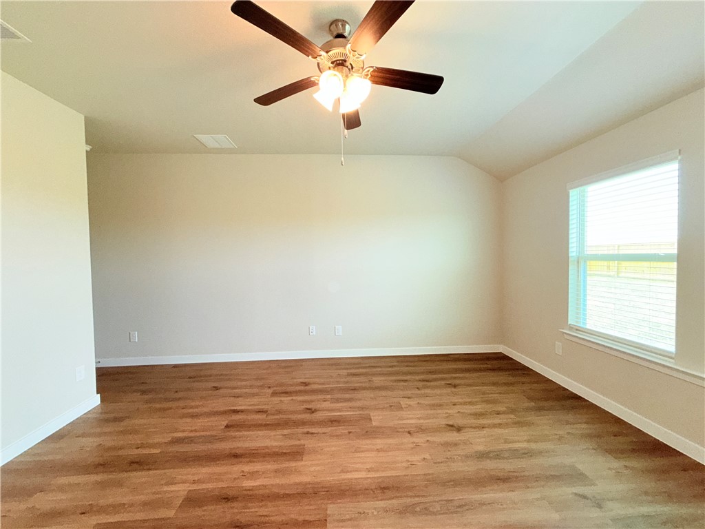 1116 Zeus Property Photo 16