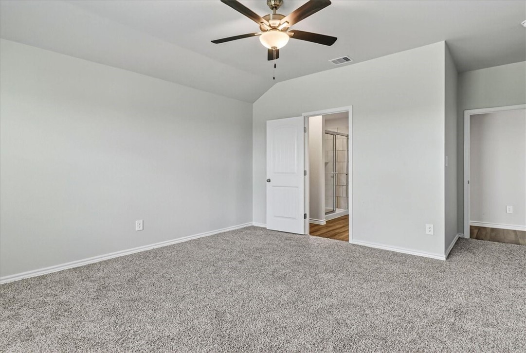 1234 Thames Chase Dr Property Photo 4
