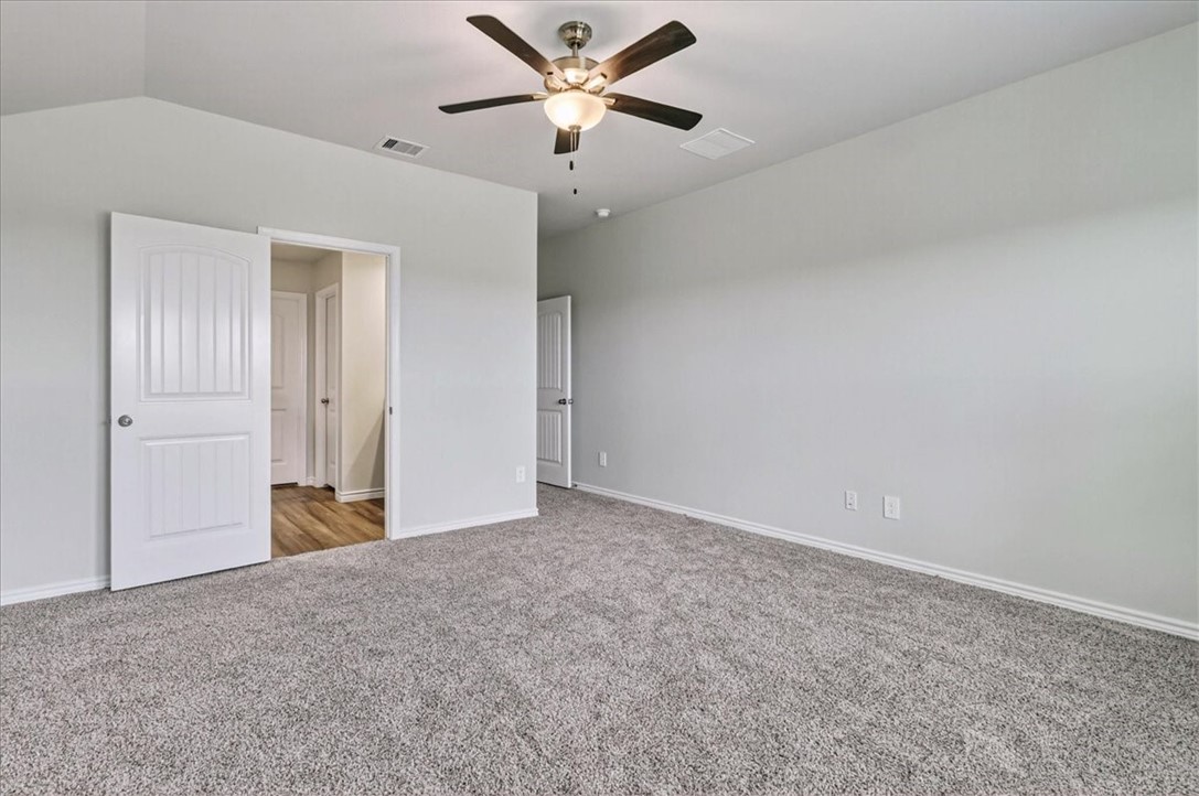 1234 Thames Chase Dr Property Photo 19