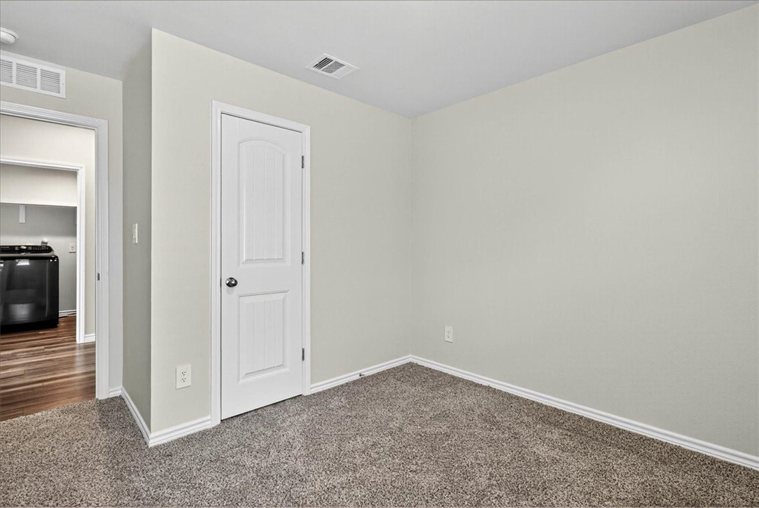 1234 Thames Chase Dr Property Photo 27