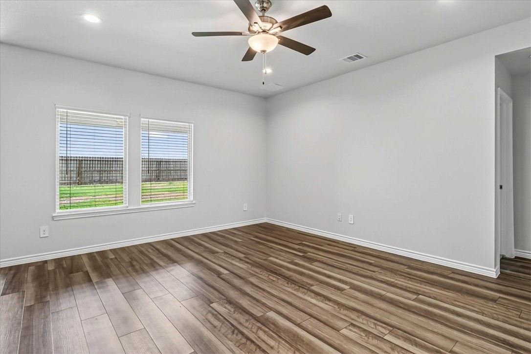 1234 Thames Chase Dr Property Photo 31