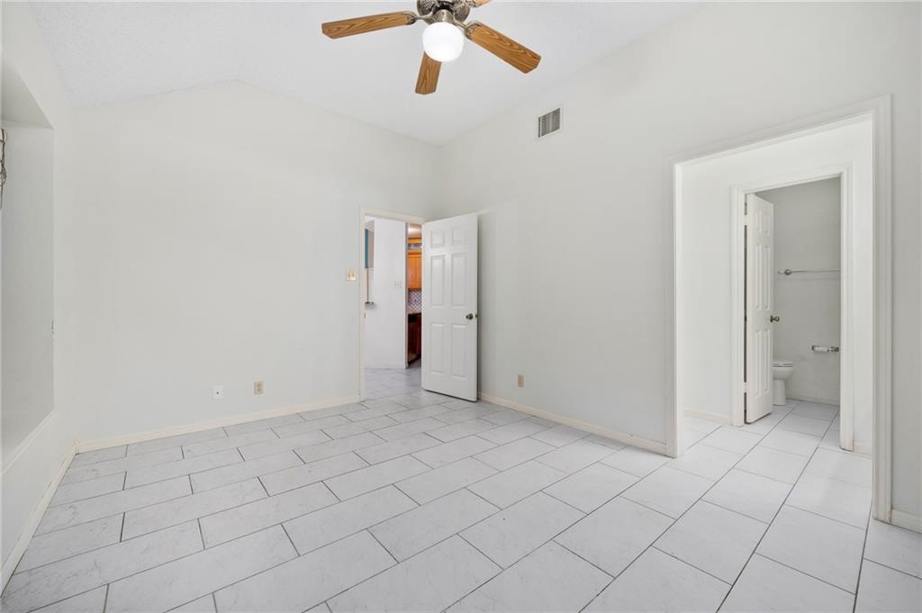 2991 Lakeview East Dr Property Photo 14
