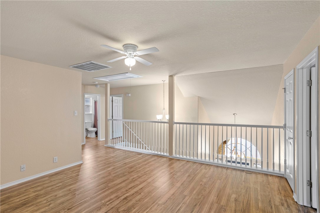 2488 Divine Way Property Photo 11