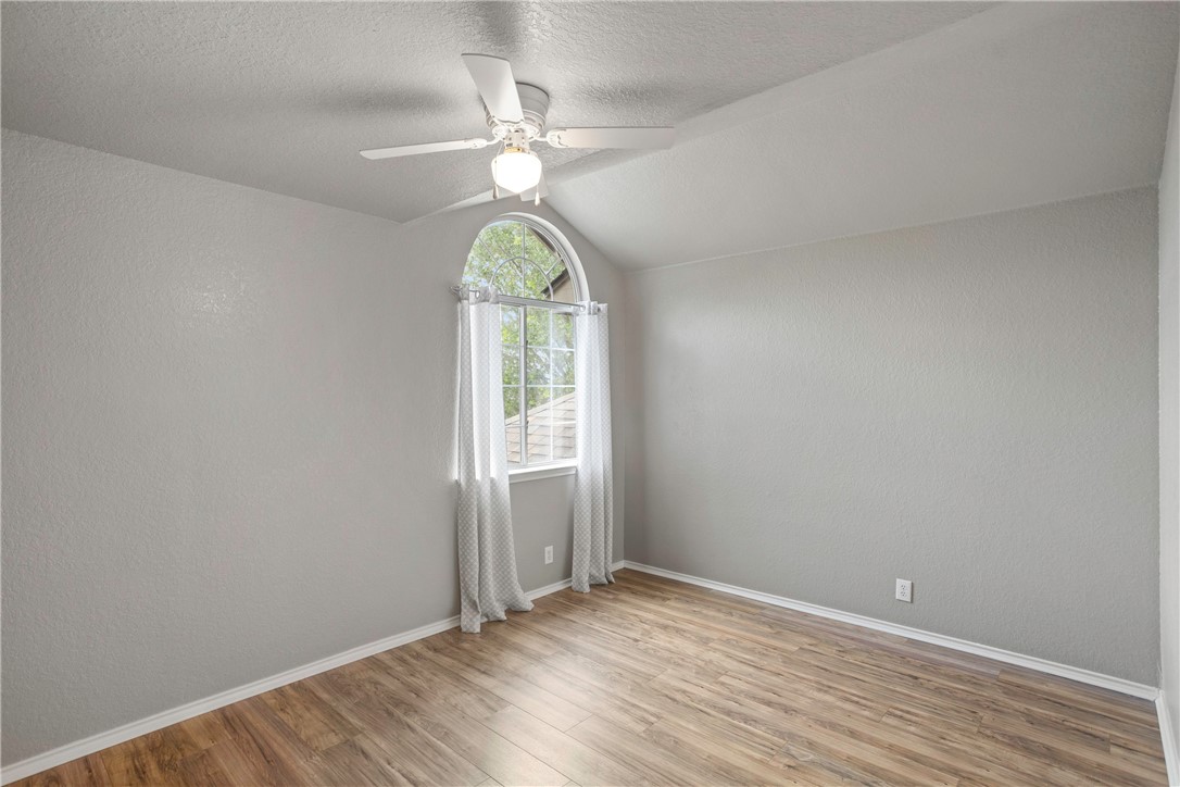 2488 Divine Way Property Photo 16