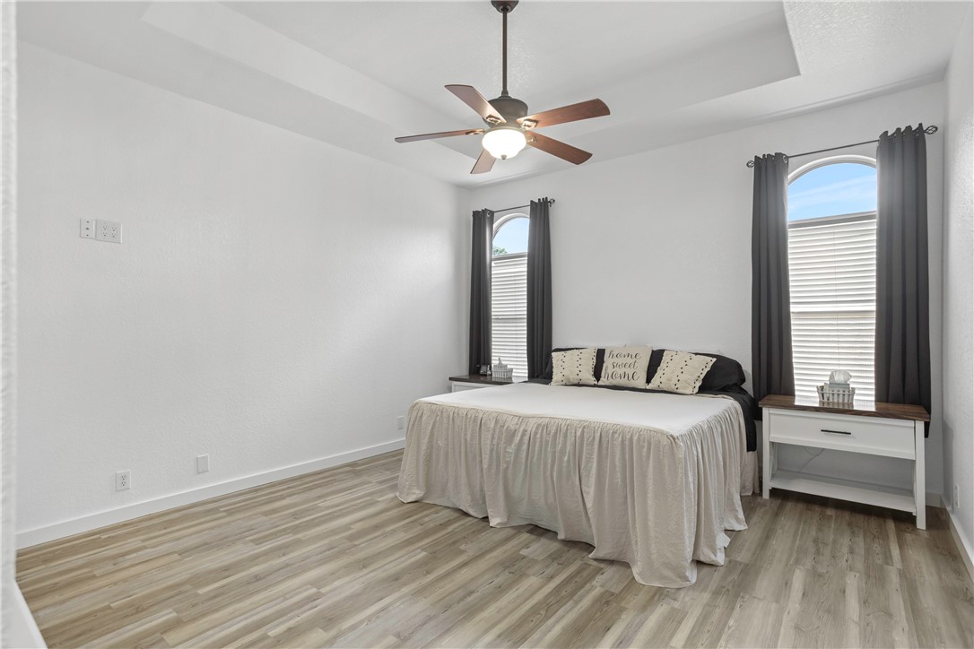 2488 Divine Way Property Photo 19