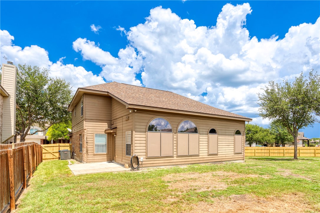 2488 Divine Way Property Photo 24