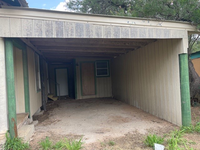 502 E Linar St Property Photo 4
