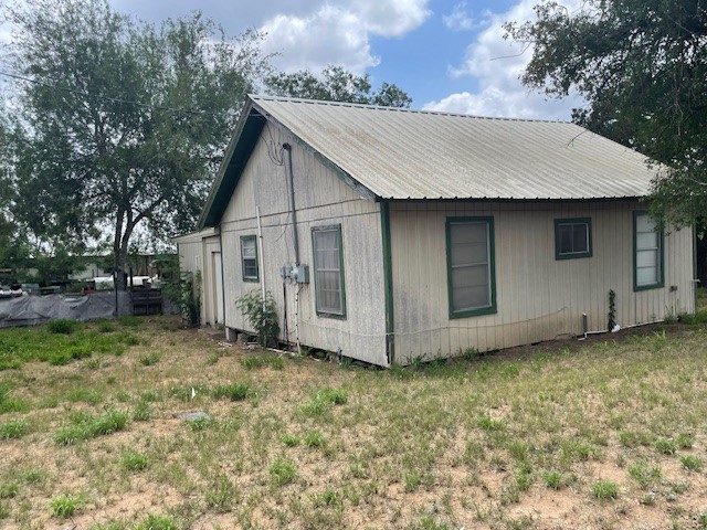 502 E Linar St Property Photo 12