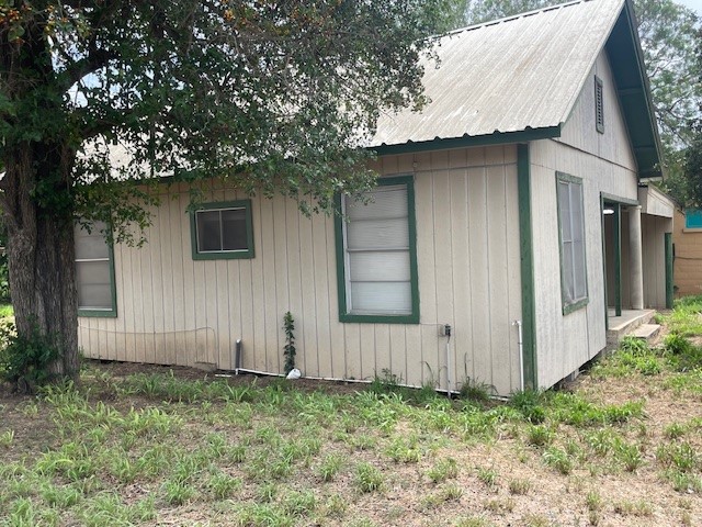 502 E Linar St Property Photo 15