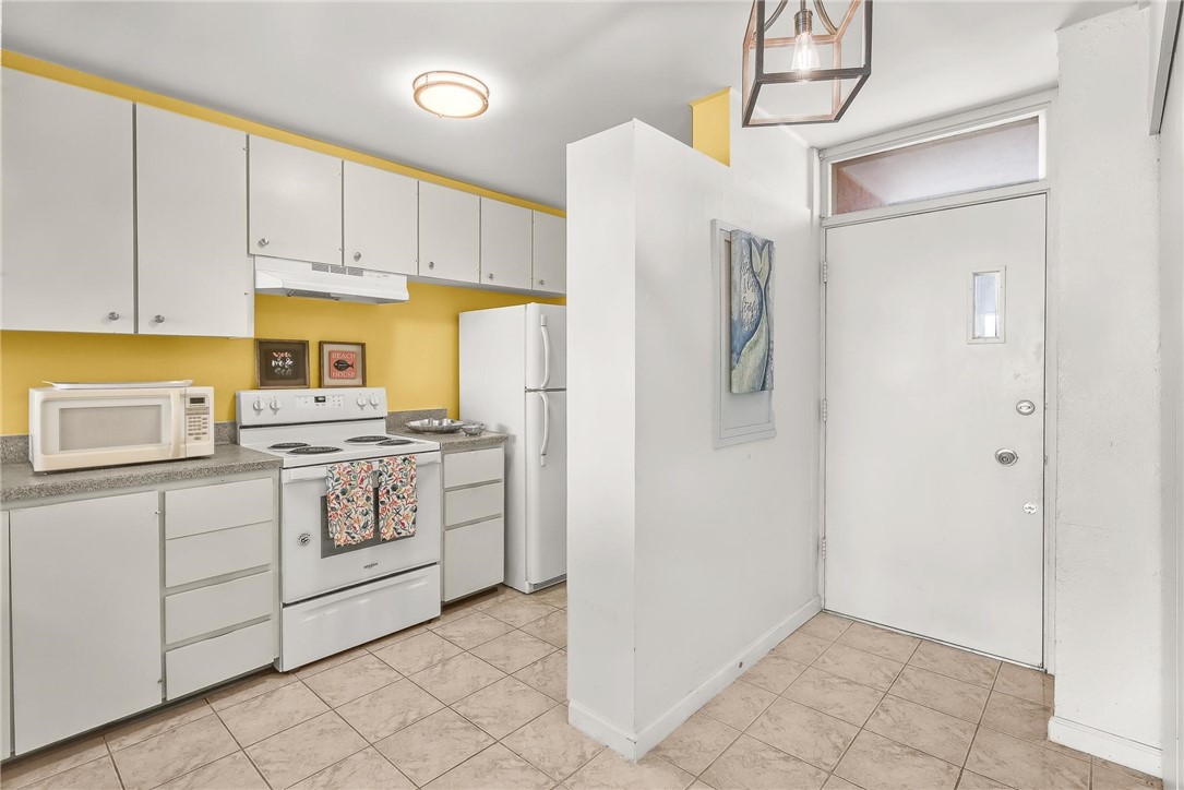 4302 Ocean Dr 65 Property Photo 6