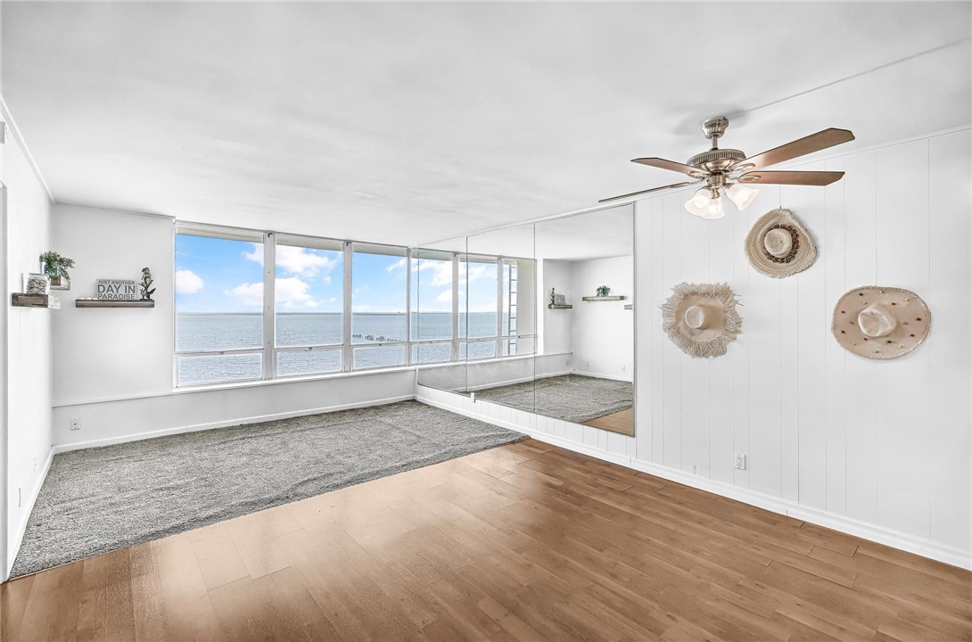 4302 Ocean Dr 65 Property Photo 12
