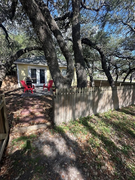 402 Myrtle St Property Photo 4