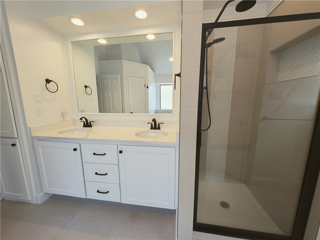 4010 Moorhead Dr. Property Photo 8