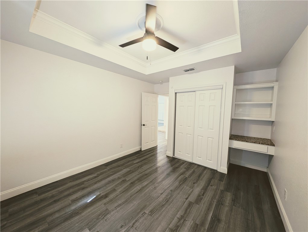 4010 Moorhead Dr. Property Photo 11