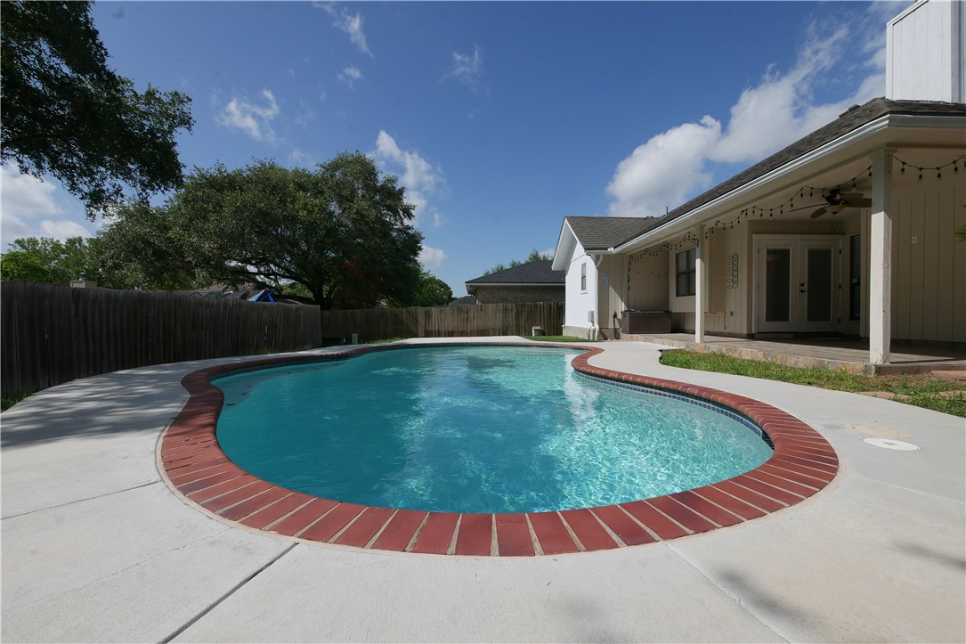 4010 Moorhead Dr. Property Photo 24