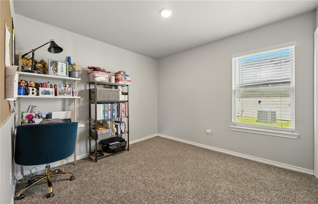 1293 Carnaby St Property Photo 17