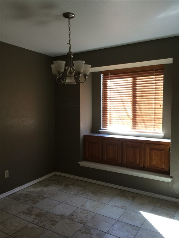 1705 Overland Property Photo 2