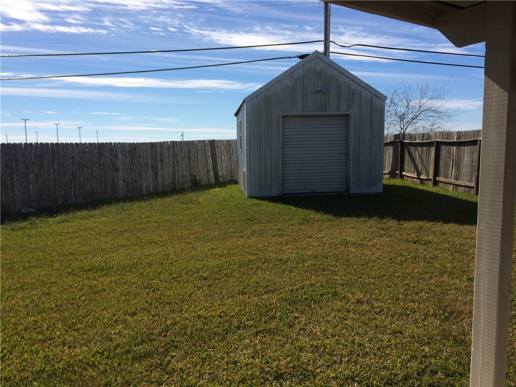 1705 Overland Property Photo 6