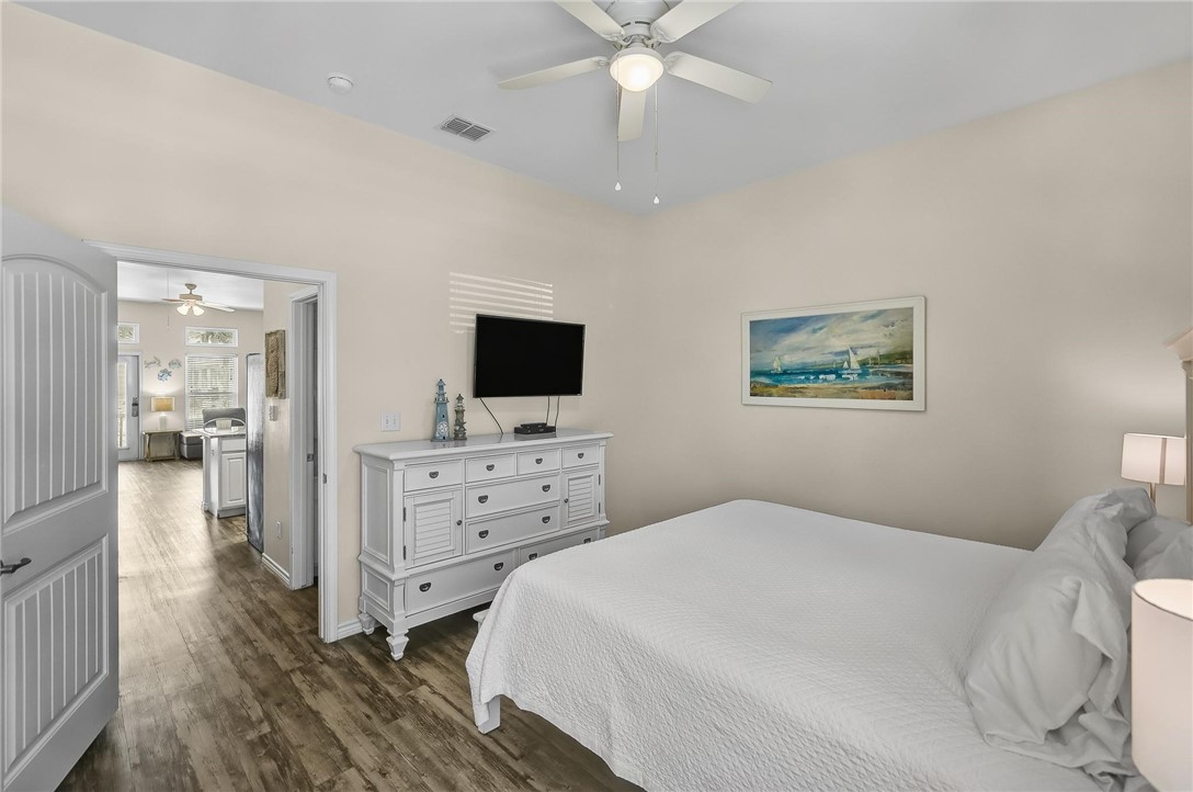 14910 Village Beach Dr Property Photo 22